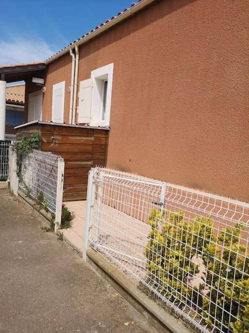Maison 100M De La Plage Avec Parking Securise Plus Fibre Optique Internet Valras-Plage Exterior photo